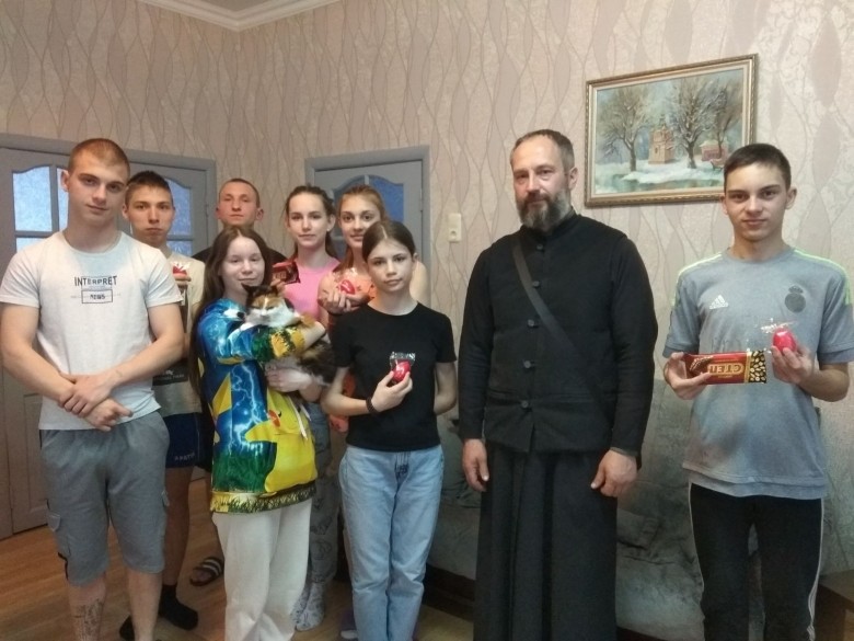Пасхальное поздравление для воспитанников Мозырского детского дома